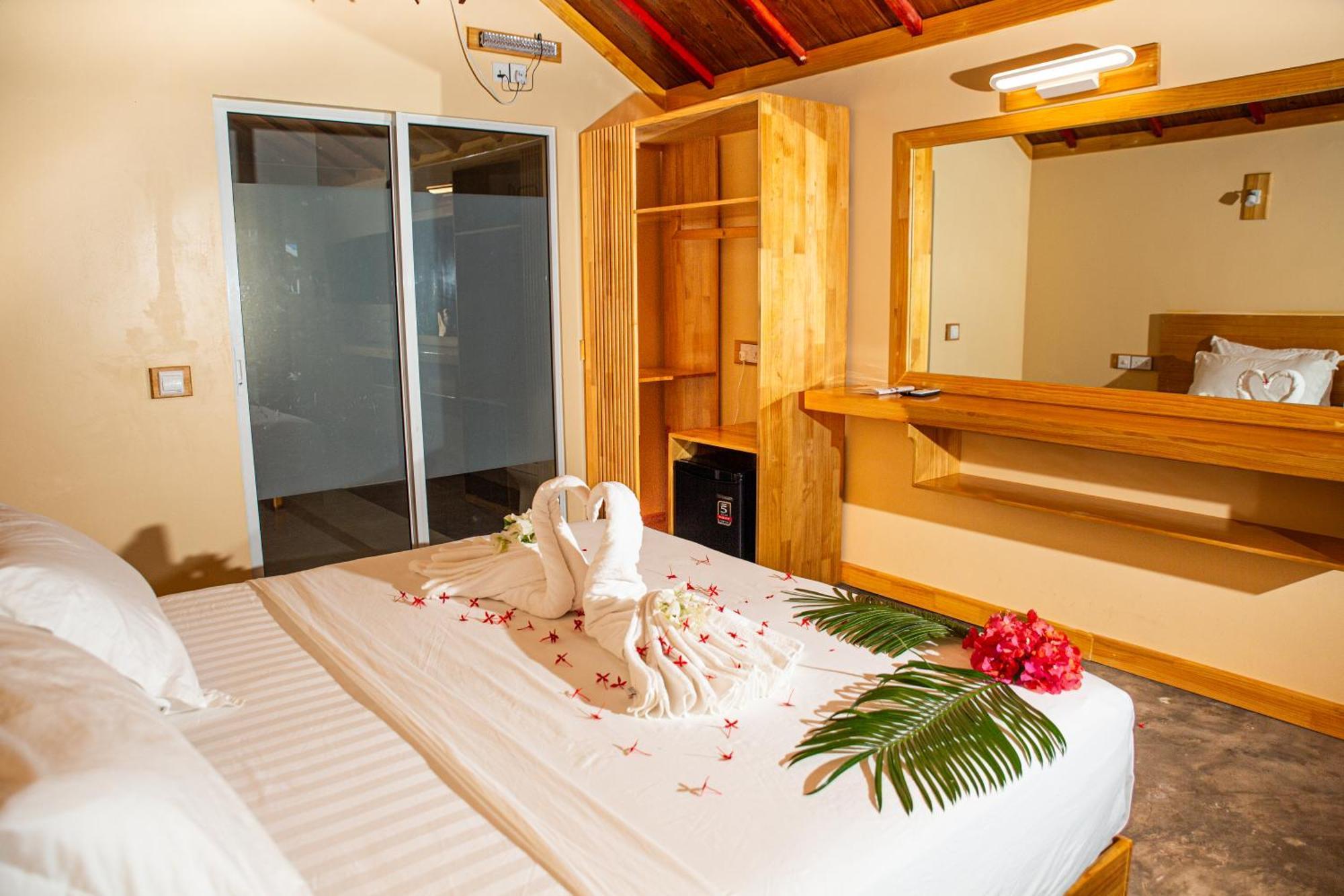 Relax Lodge Thoddoo Ngoại thất bức ảnh